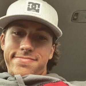 Meet your Posher, Brodee